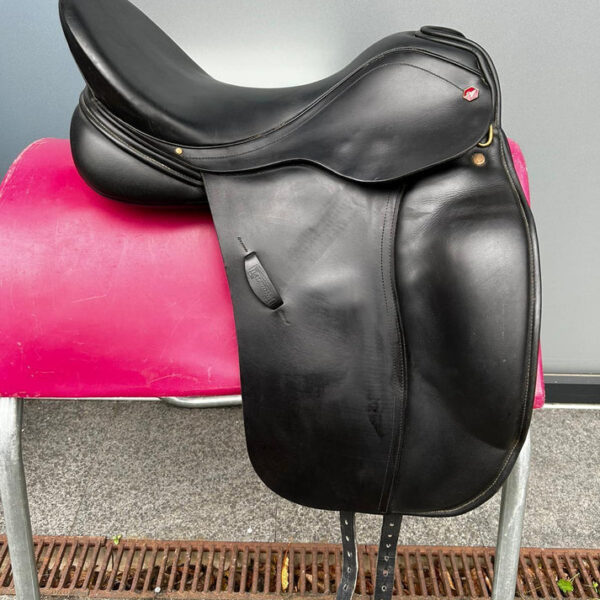 Albion SLK schwarz 17,5" Dressursattel