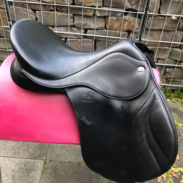 Fairfax Classic GP 18" Schwarzer Vielseitigkeitssattel
