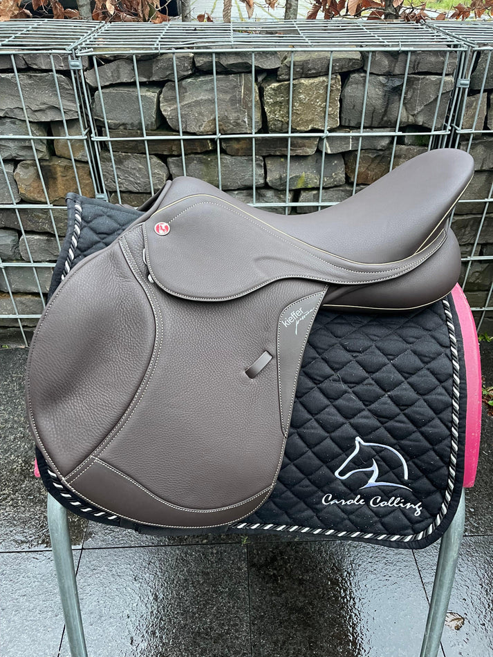 Kieffer Passion Four S 2 - 18 braun Springsattel [NEU]