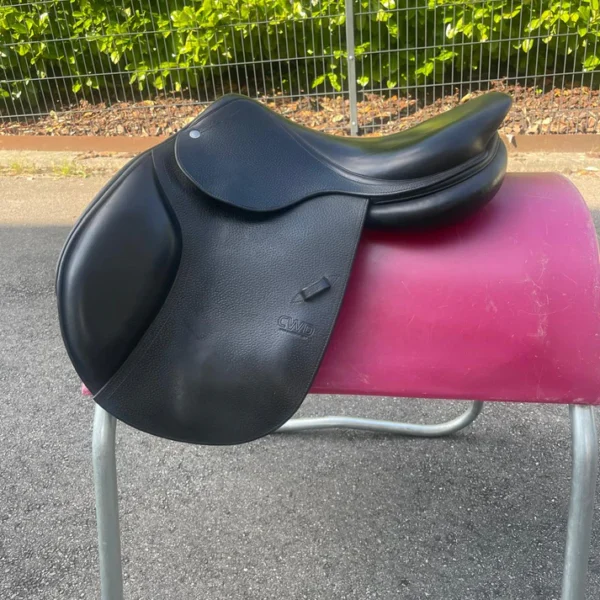 CWD SE01 17" Springsattel schwarz