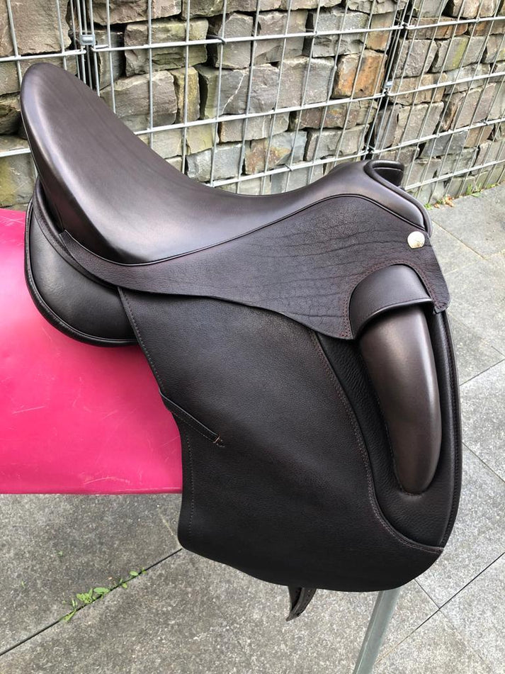 Sommer Novalis 17,5" mocca Dressursattel [NEU]